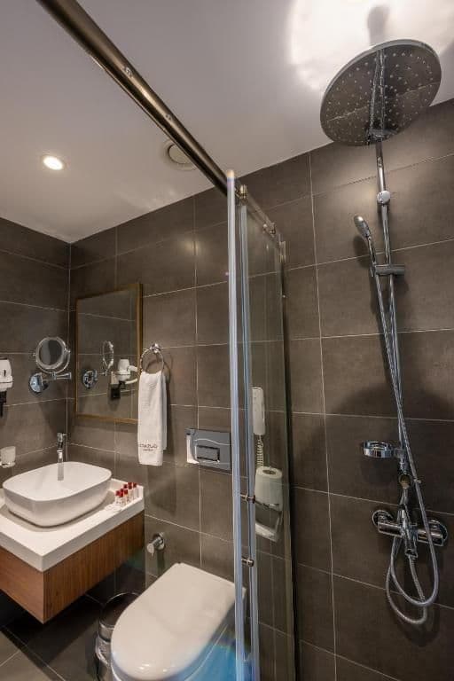 Deluxe Double Room with Sea View and Balcony