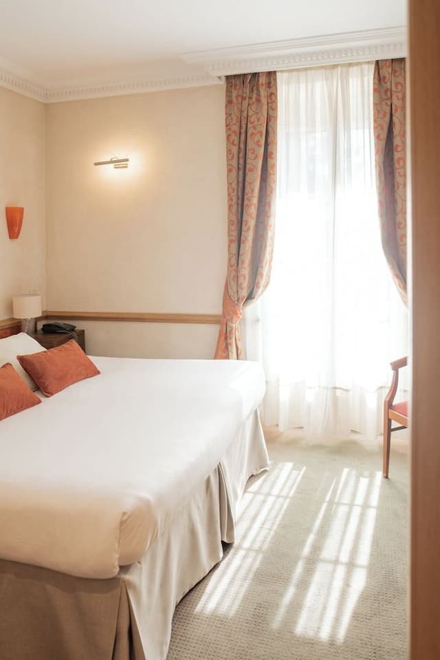 Traditional Room