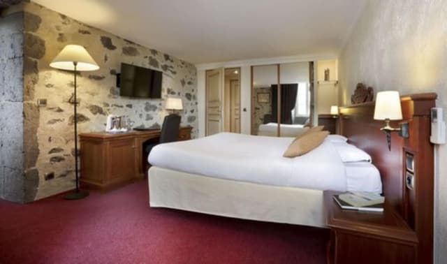 Traditional Room