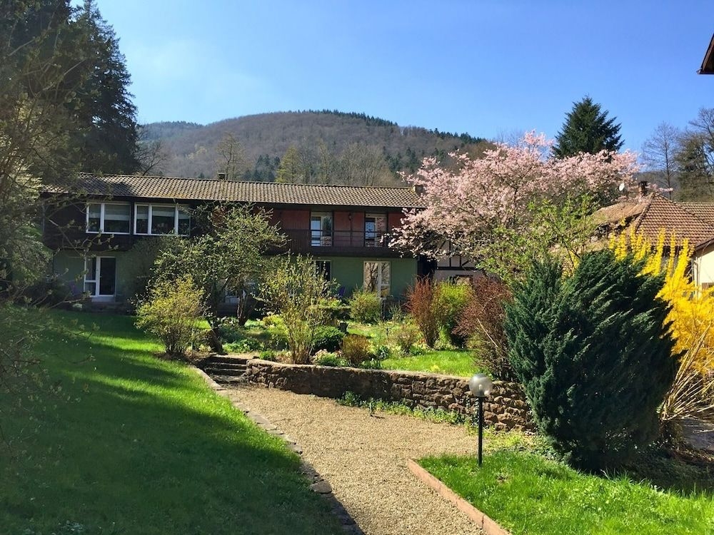 Le Saint Barnabe, Hotel & Spa1