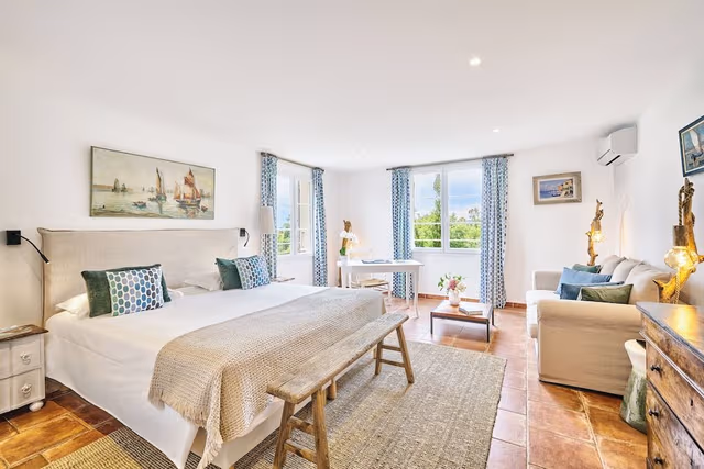 Classic Junior Suite, Garden view