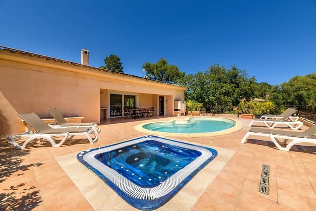 Privilege Villa for 8 persons