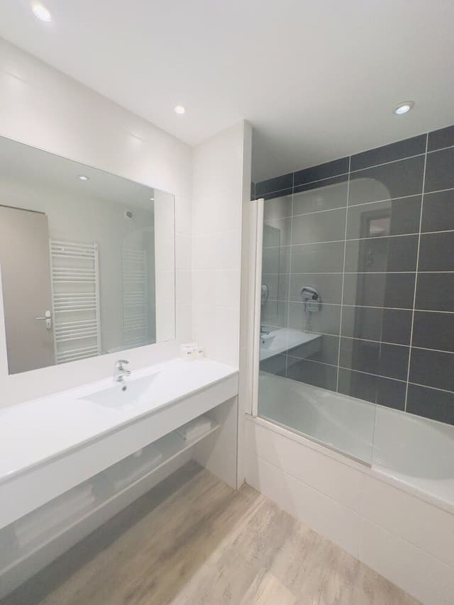Standard Quadruple Room, 1 Double Bed with Sofa bed