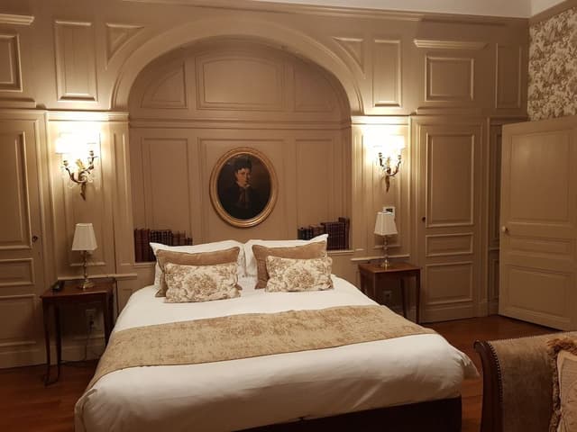 Junior Room