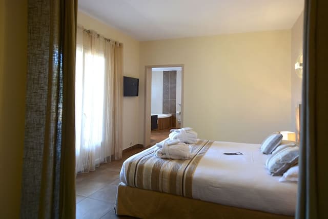 Suite, 2 Bedrooms