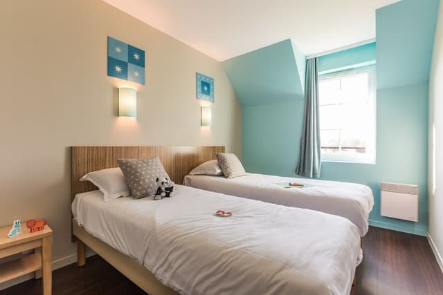 House 6 people - 2 bedrooms - Fireplace- Terrace