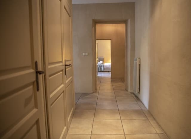 City Suite (Village View)