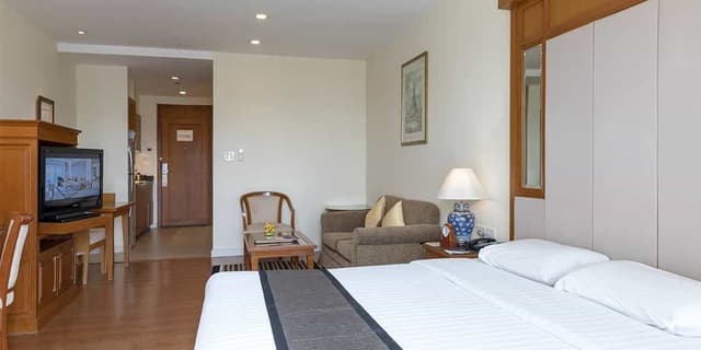 One Bedroom Suite