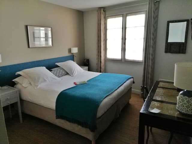 Executive Double Room, City View