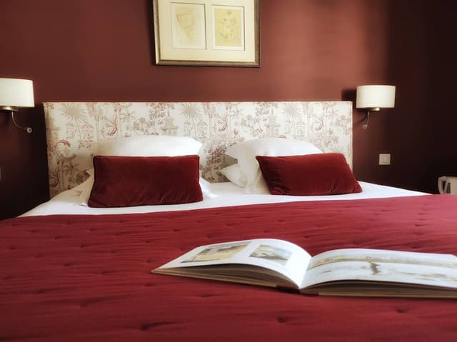 Executive Double Room, City View