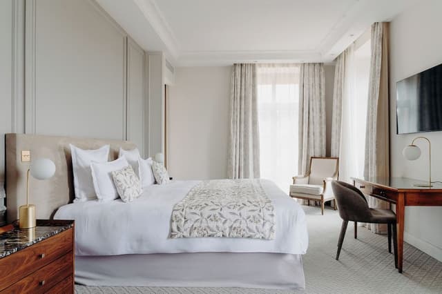 Suite, Terrace