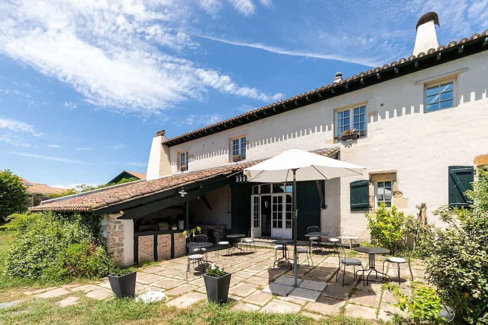 Domaine De Bassilour