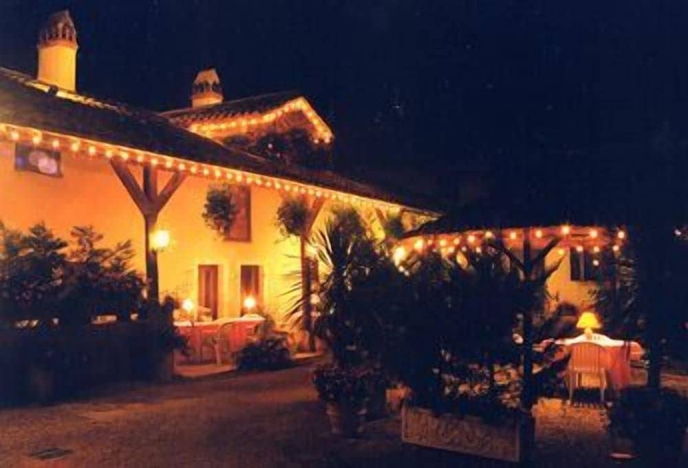 Hostellerie Sarrasine Hostellerie Sarrasine
