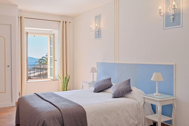 Superior Double Room, 1 Queen Bed (Baroque)