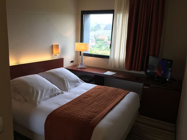 Business Room 12 square meters