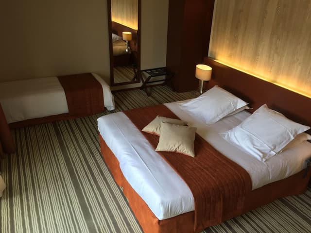 Twin Room (Harbour Side)