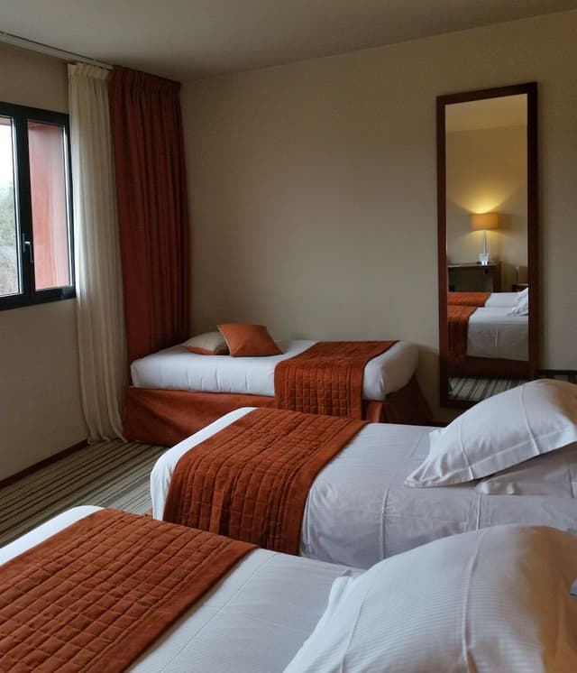 Twin Room (South Side)