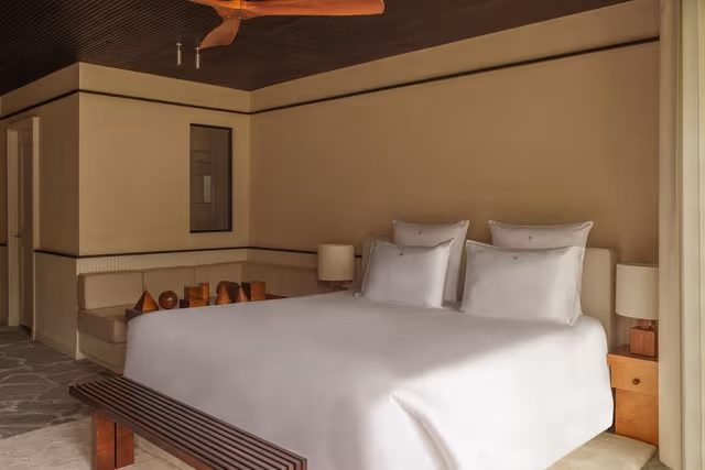 Connecting rooms