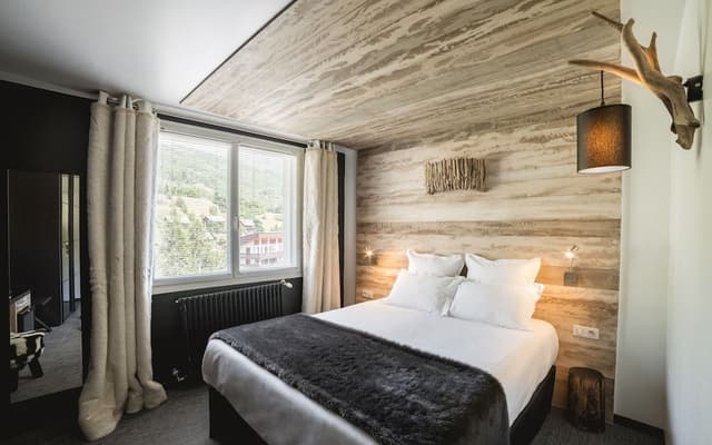 Classic Double Room