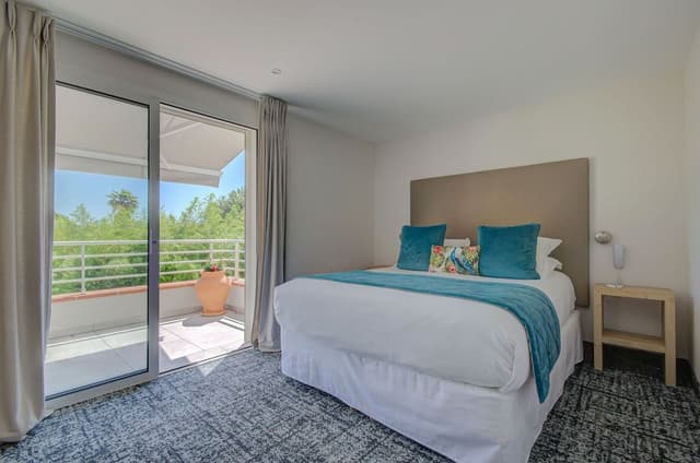 Suite with Spa access