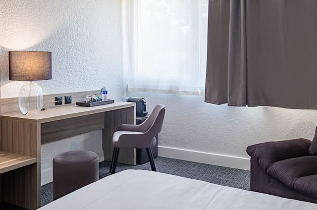 Premium Double Room, Refrigerator, Pool View