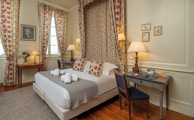 Prestige Room