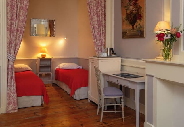 Prestige Room