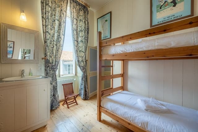 Family Room (max 4 persons)