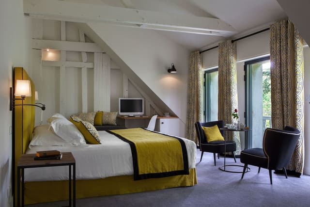 Elegance Double Room, in the Pavilion or in the Castle