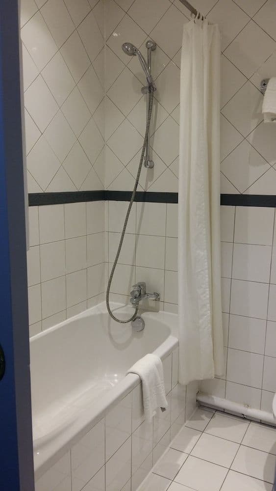 Superior Double Room (with Bath)
