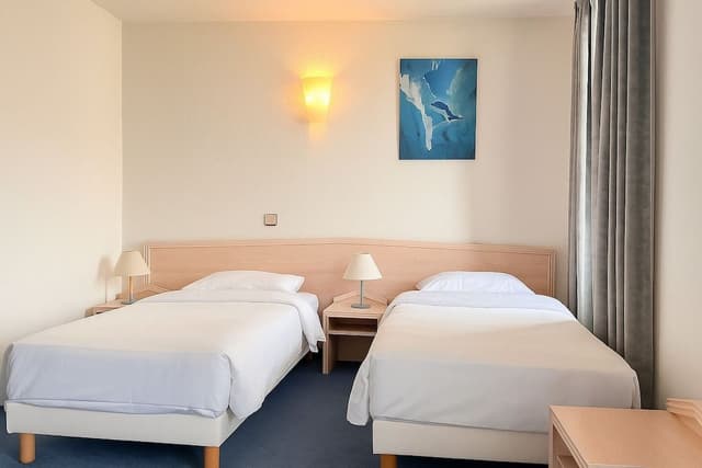 Comfort Twin Room