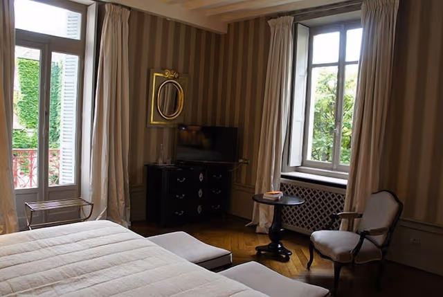 Suite (Privilège 2)