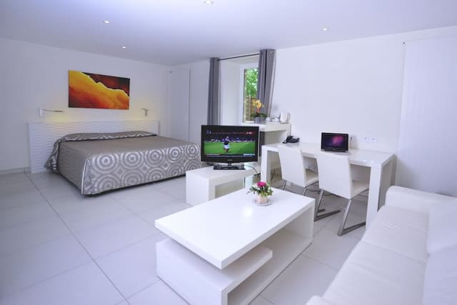 Junior Suite