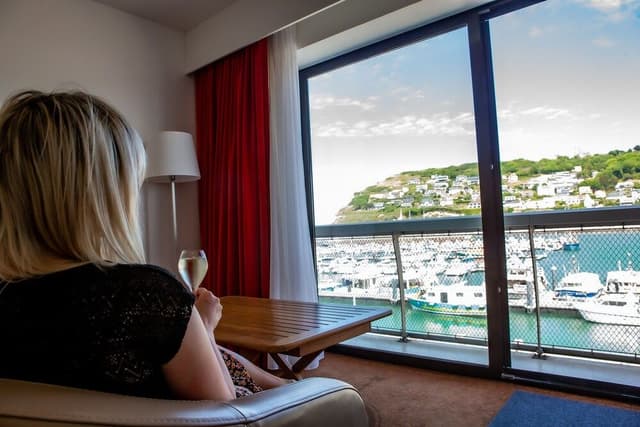 Superior Double or Twin Room, Marina View