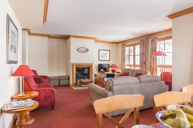 Appartement 10 personnes - 4 chambres - Duplex - Piscine intérieure - Sans Balcon