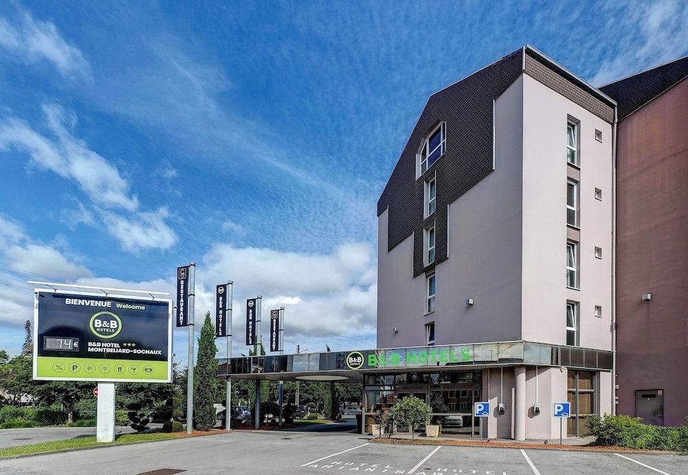 Qualys-Hotel Arianis0