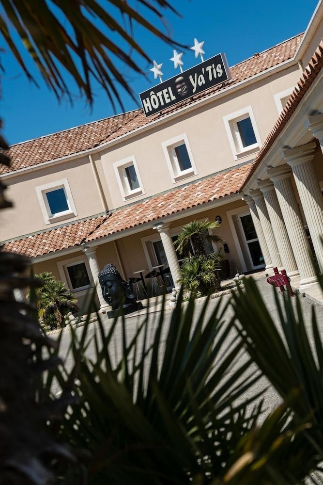 Hotel Le Ya'Tis1