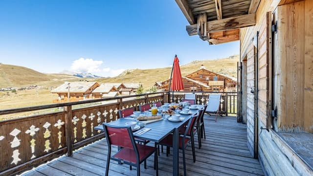 6 rooms 12 people chalet