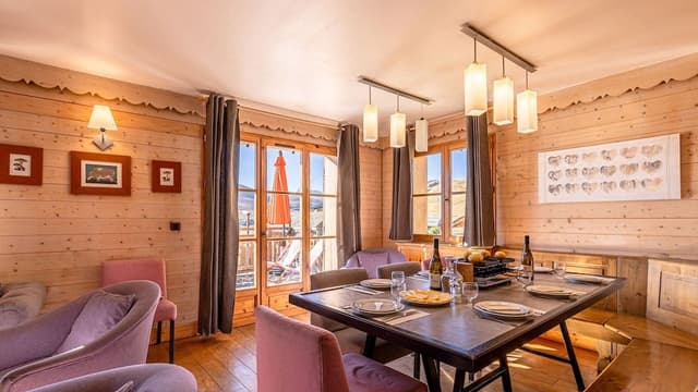 6 rooms 12 people chalet