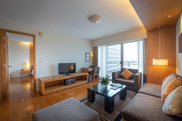 1 bedroom Suite
