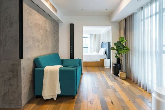 Executive Suite