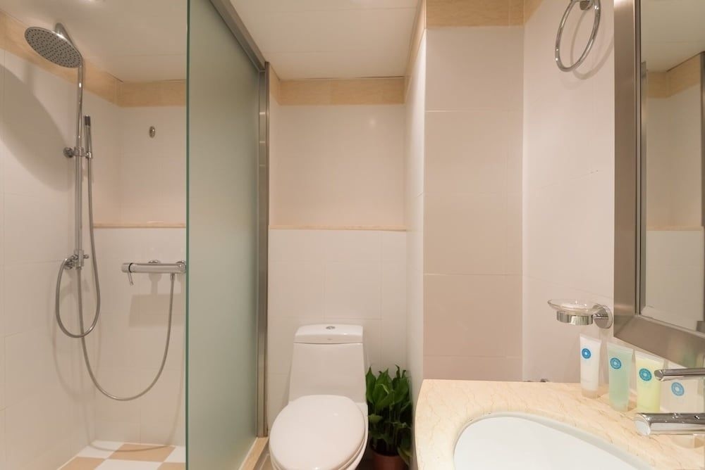 CHI Residences 3143