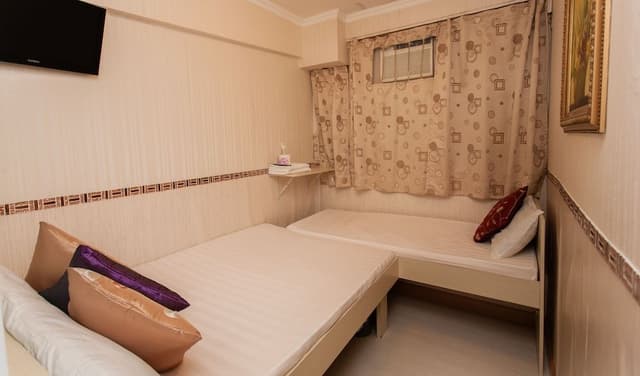 Triple Room