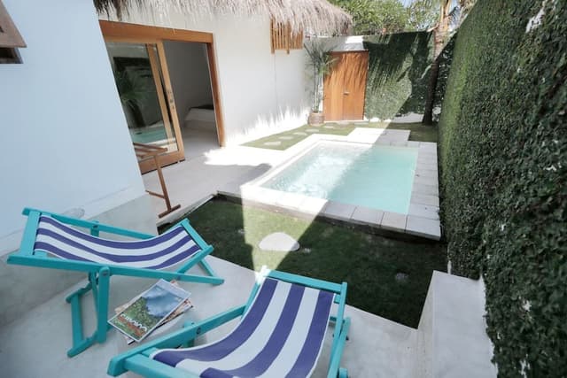 Room with Private Garden and Pool