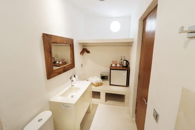 Room with Private Garden and Pool