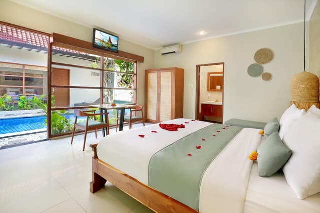 Three Bedroom Villa with Private Pool