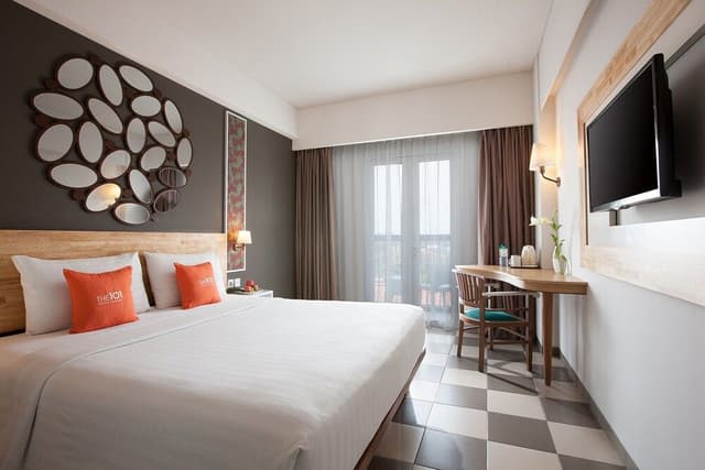 Deluxe Double or Twin Room, City View