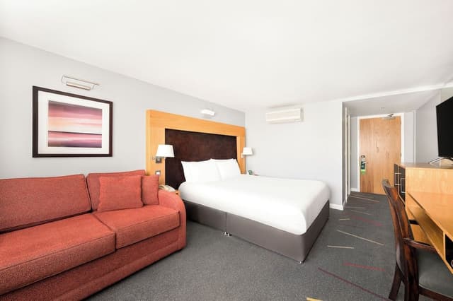Standard Room, 1 Queen Bed with Sofa bed