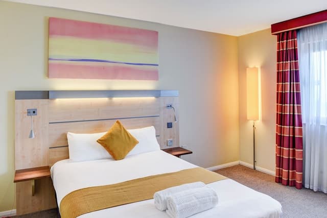 Room, 1 Double Bed, Accessible Bathtub