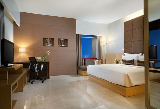 Executive Suite